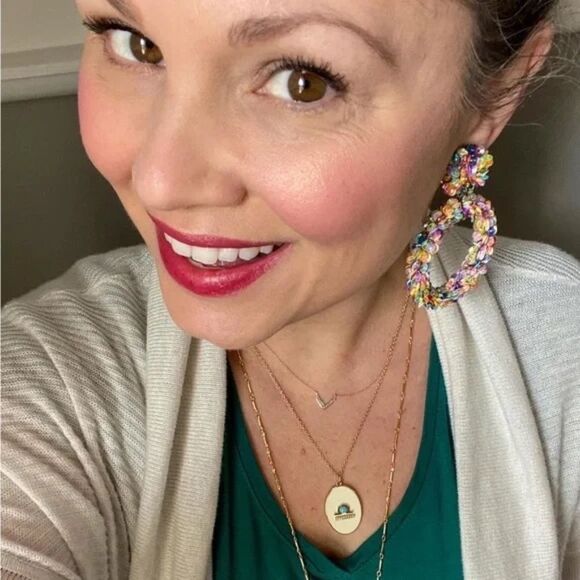 NWT Stella & Dot Oh Ya Sequins Pastel Earrings - Picture 3 of 4
